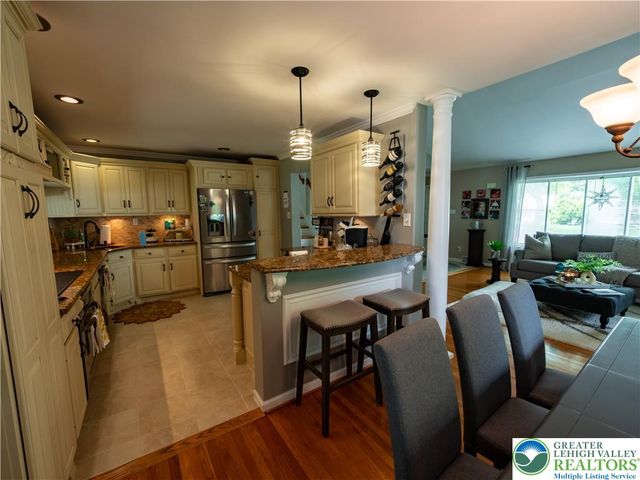 2087 Hopewell Road, Bethlehem City, PA 18017