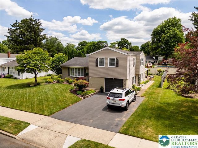 2087 Hopewell Road, Bethlehem City, PA 18017