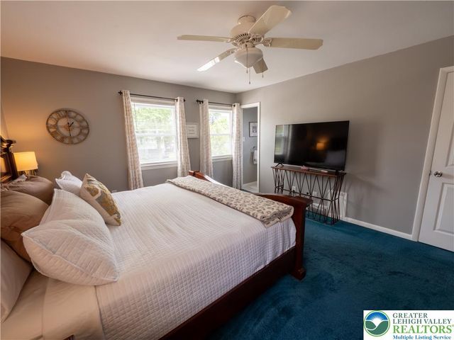 2087 Hopewell Road, Bethlehem City, PA 18017