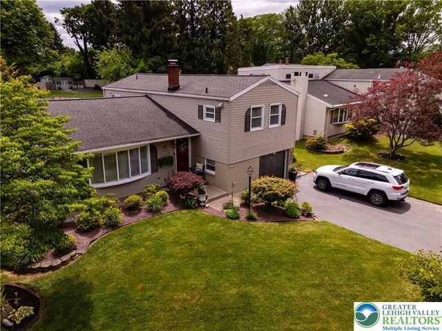 2087 Hopewell Road, Bethlehem City, PA 18017