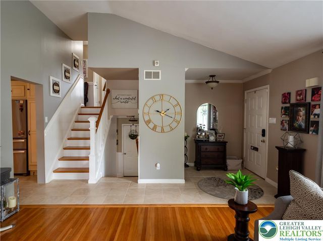 2087 Hopewell Road, Bethlehem City, PA 18017