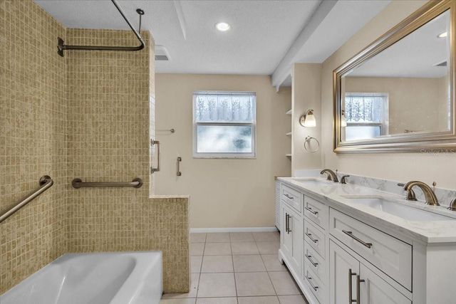 217 E TARPON BOULEVARD NW, Port Charlotte, FL 33952