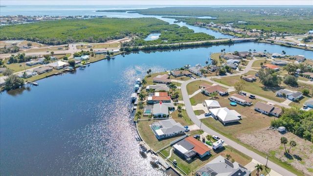 217 E TARPON BOULEVARD NW, Port Charlotte, FL 33952
