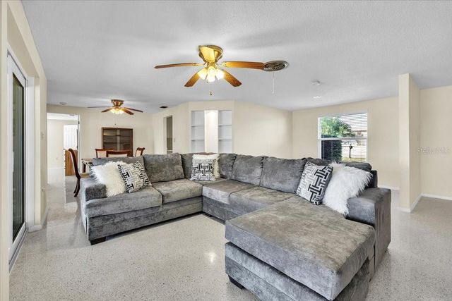 217 E TARPON BOULEVARD NW, Port Charlotte, FL 33952