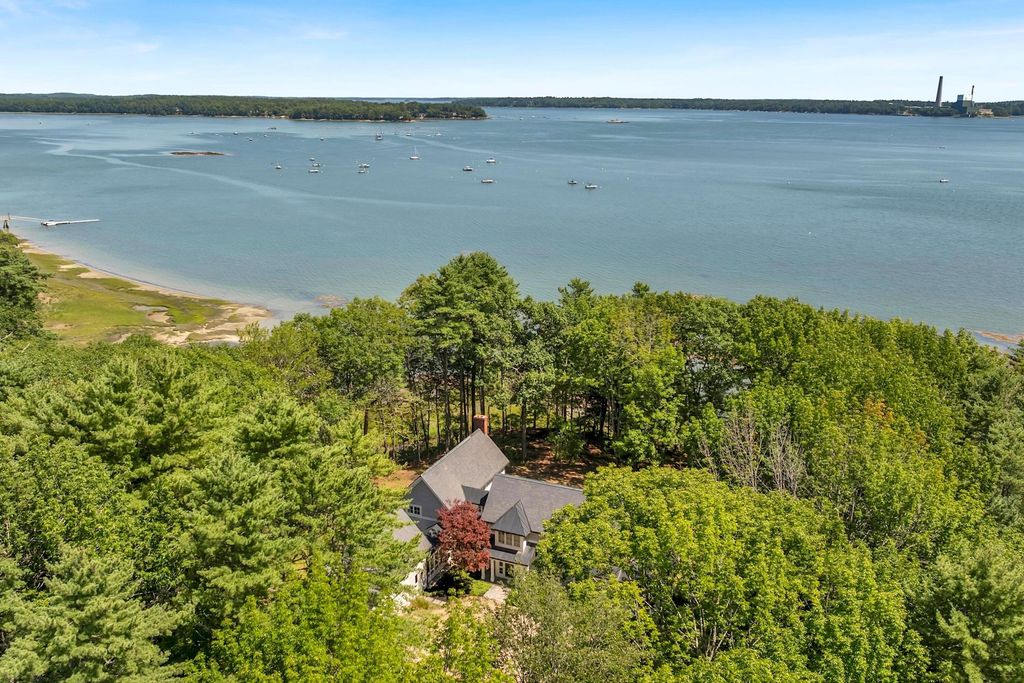 26 Lanewood Road, Cumberland, ME 04110 — photo 2