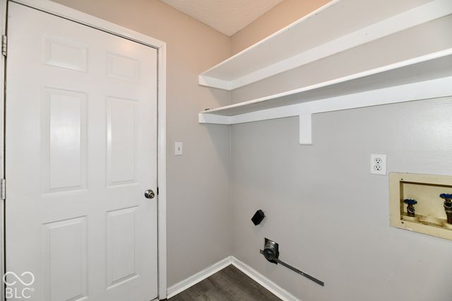 710 Sunglow Circle, Indianapolis, IN 46231