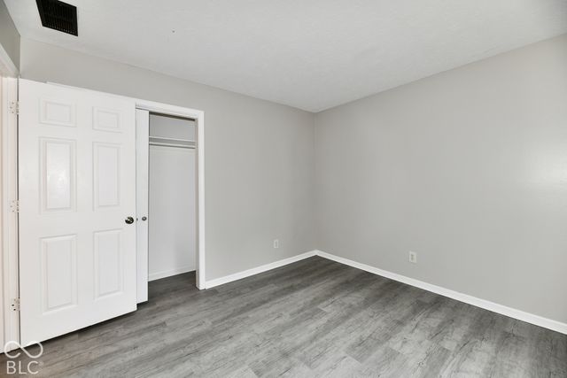 710 Sunglow Circle, Indianapolis, IN 46231