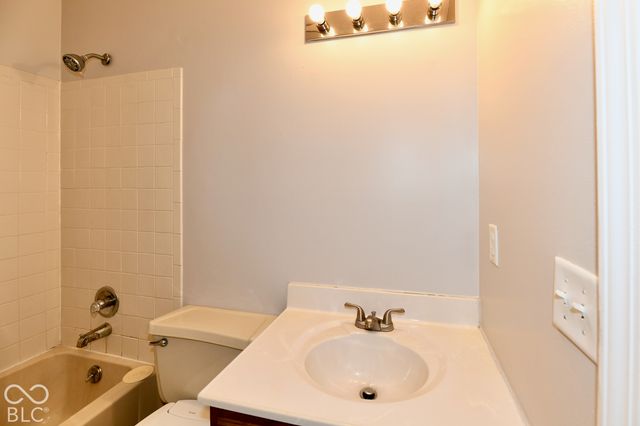 710 Sunglow Circle, Indianapolis, IN 46231