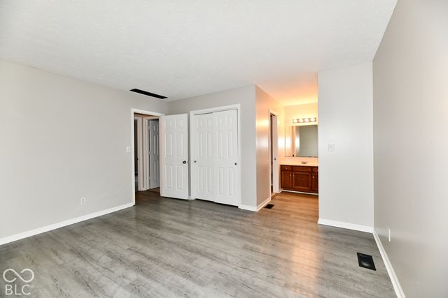 710 Sunglow Circle, Indianapolis, IN 46231