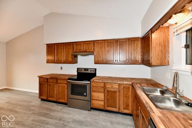 710 Sunglow Circle, Indianapolis, IN 46231