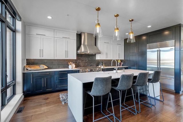 1108 BROOKWOOD DRIVE, Green Bay, WI 54304