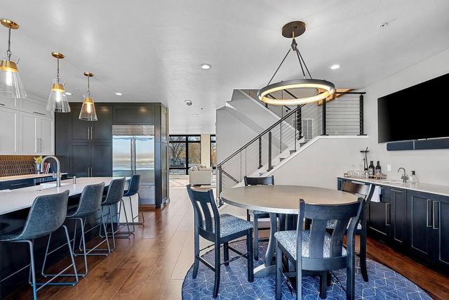 1108 BROOKWOOD DRIVE, Green Bay, WI 54304