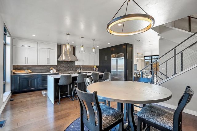 1108 BROOKWOOD DRIVE, Green Bay, WI 54304