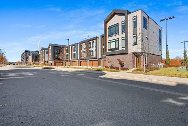 1108 BROOKWOOD DRIVE, Green Bay, WI 54304