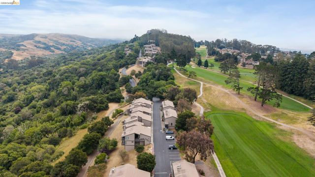 201 Vista Heights Rd, El Cerrito, CA 94530