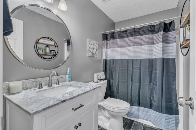 115 Irish Oaks Dr, Portland, TN 37148