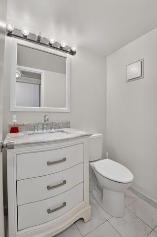 591 Fanshaw O, Boca Raton, FL 33434