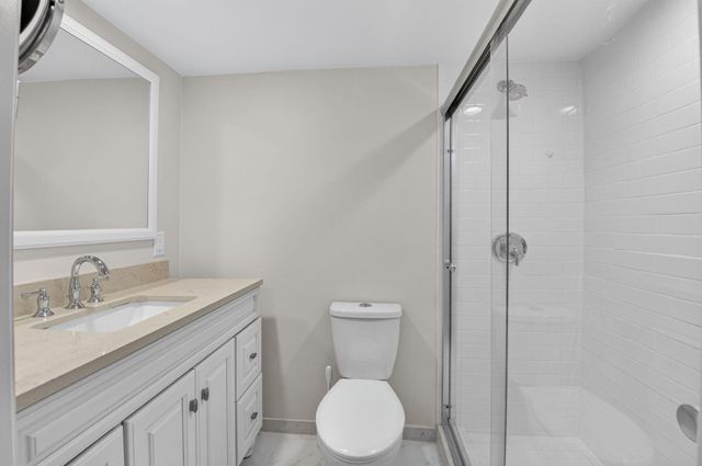 591 Fanshaw O, Boca Raton, FL 33434