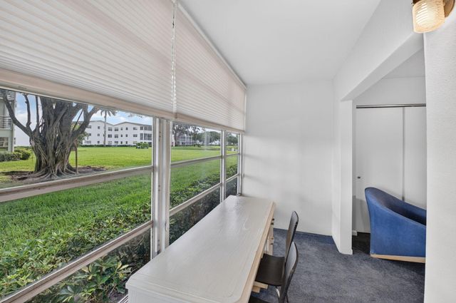 591 Fanshaw O, Boca Raton, FL 33434