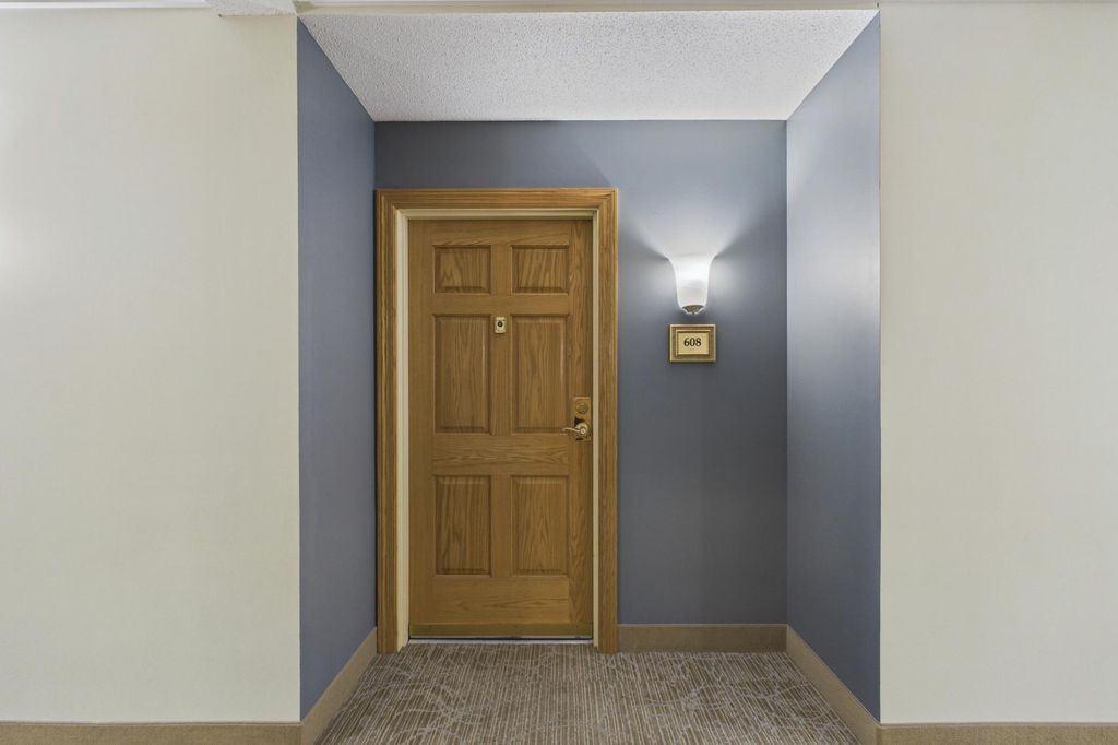 6600 Lyndale Avenue S 608, Richfield, MN 55423 — photo 3