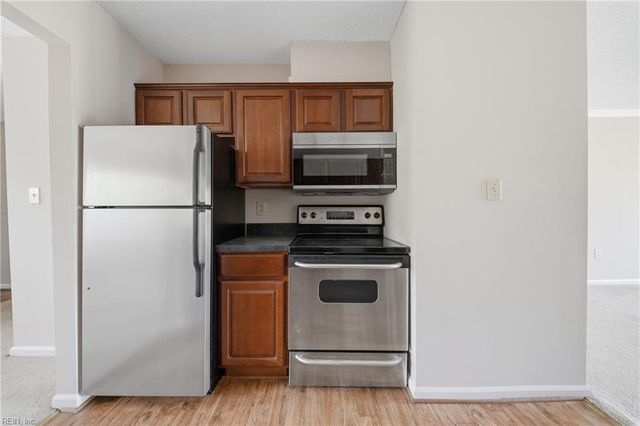 103 Westover Ave Apt 202, Norfolk, VA 23507