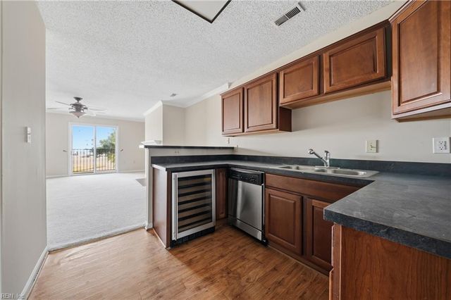 103 Westover Ave Apt 202, Norfolk, VA 23507