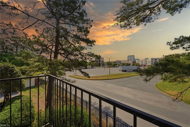 103 Westover Ave Apt 202, Norfolk, VA 23507