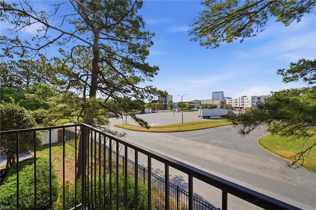 103 Westover Ave Apt 202, Norfolk, VA 23507