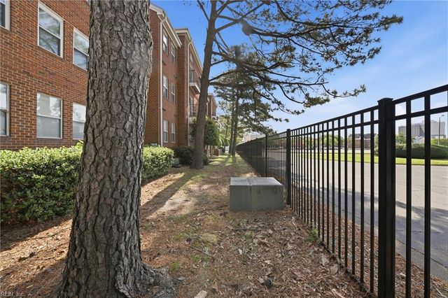 103 Westover Ave Apt 202, Norfolk, VA 23507
