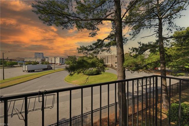 103 Westover Ave Apt 202, Norfolk, VA 23507