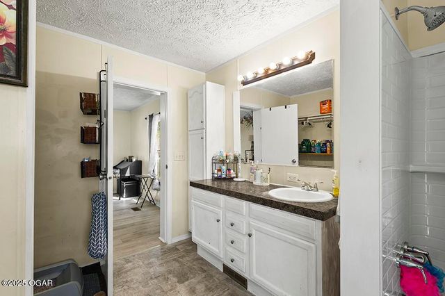 6097 Dutch Elm Drive, Joplin, MO 64804