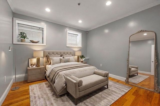 11 Wiget Street 1, Boston, MA 02113
