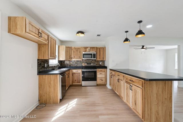 2217 Briargate Drive, Gautier, MS 39553