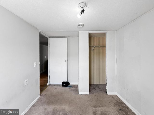 7800 TAYLOE DR #13, Manassas, VA 20112