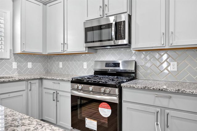 4419 Waterside Cove Lane, Houston, TX 77053
