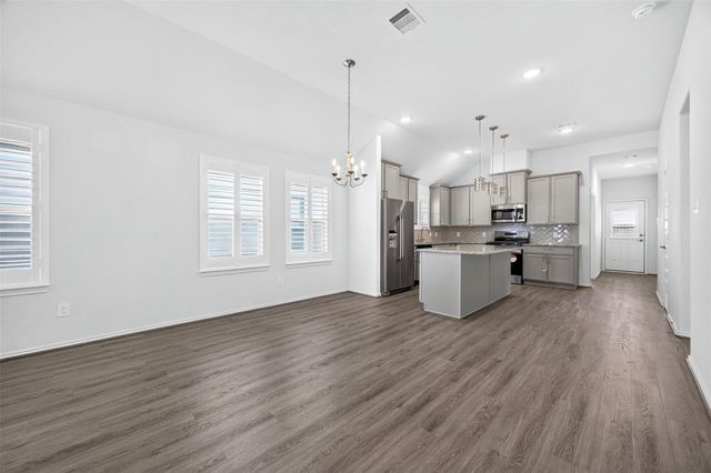 4419 Waterside Cove Lane, Houston, TX 77053