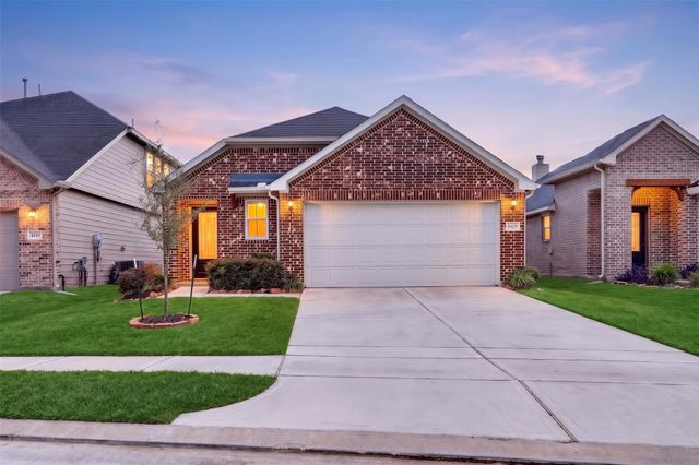 4419 Waterside Cove Lane, Houston, TX 77053