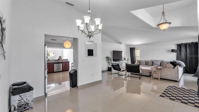 587 DRAYTON ROAD, Winter Haven, FL 33884