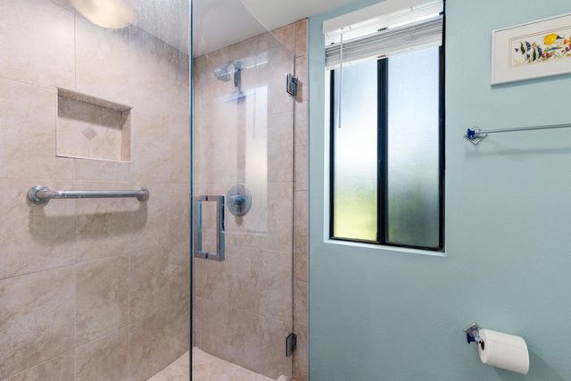 4890 N Winners Circle B, Palm Springs, CA 92264