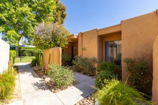 4890 N Winners Circle B, Palm Springs, CA 92264