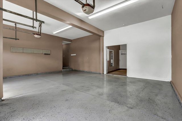 2511 E Harter Court, Visalia, CA 93292