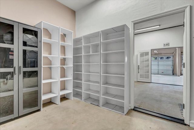 2511 E Harter Court, Visalia, CA 93292