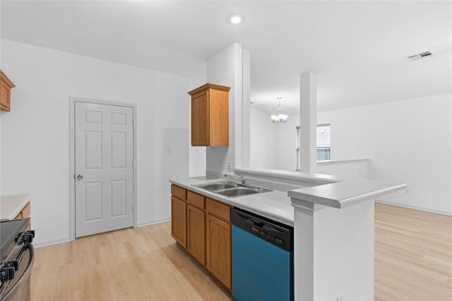 3629 Spring Canyon TRL, Round Rock, TX 78681