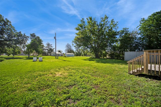 108 3rd Street SE, Melcher Dallas, IA 50163