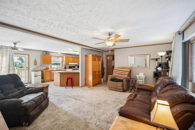 108 3rd Street SE, Melcher Dallas, IA 50163
