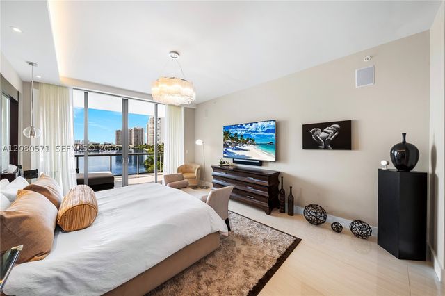 3300 NE 188th St 312, Aventura, FL 33180