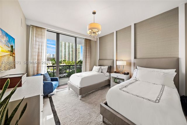 3300 NE 188th St 312, Aventura, FL 33180