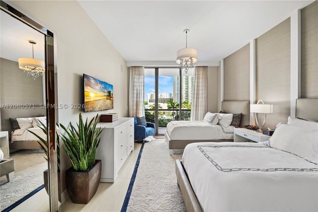 3300 NE 188th St 312, Aventura, FL 33180