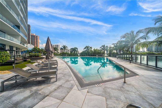 3300 NE 188th St 312, Aventura, FL 33180