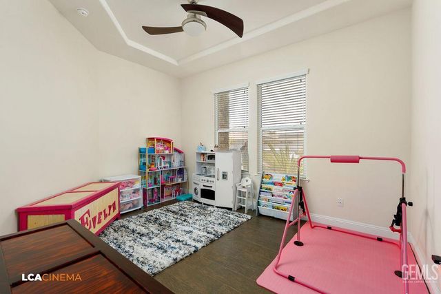 4140 Meadow Lake Drive, Bakersfield, CA 93314